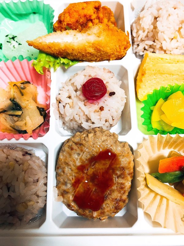 炭火亭の日替わりヘルシー弁当