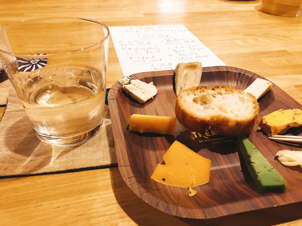 世界のチーズと日本酒のコラボ