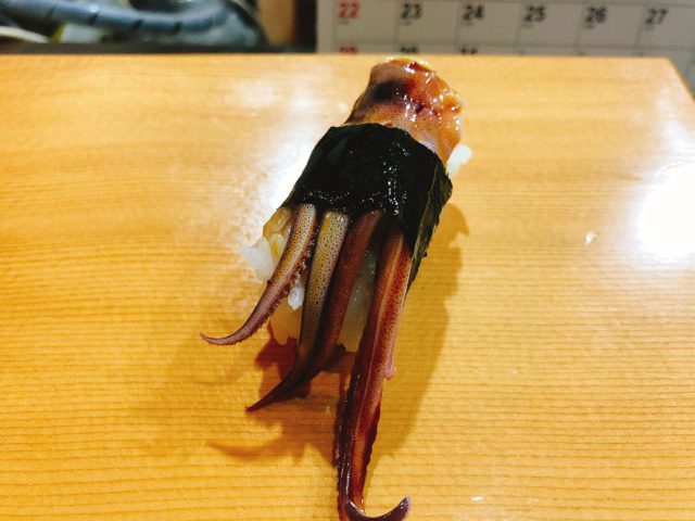 しん善 イカゲソのお寿司