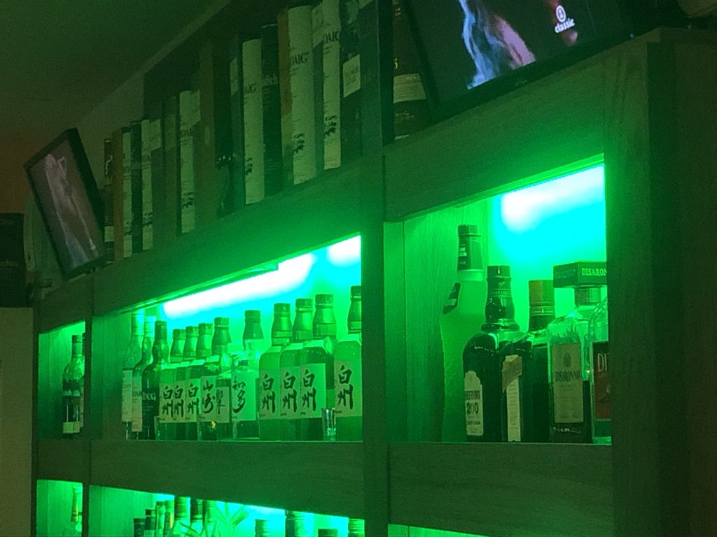 TSUBAKI カウンター