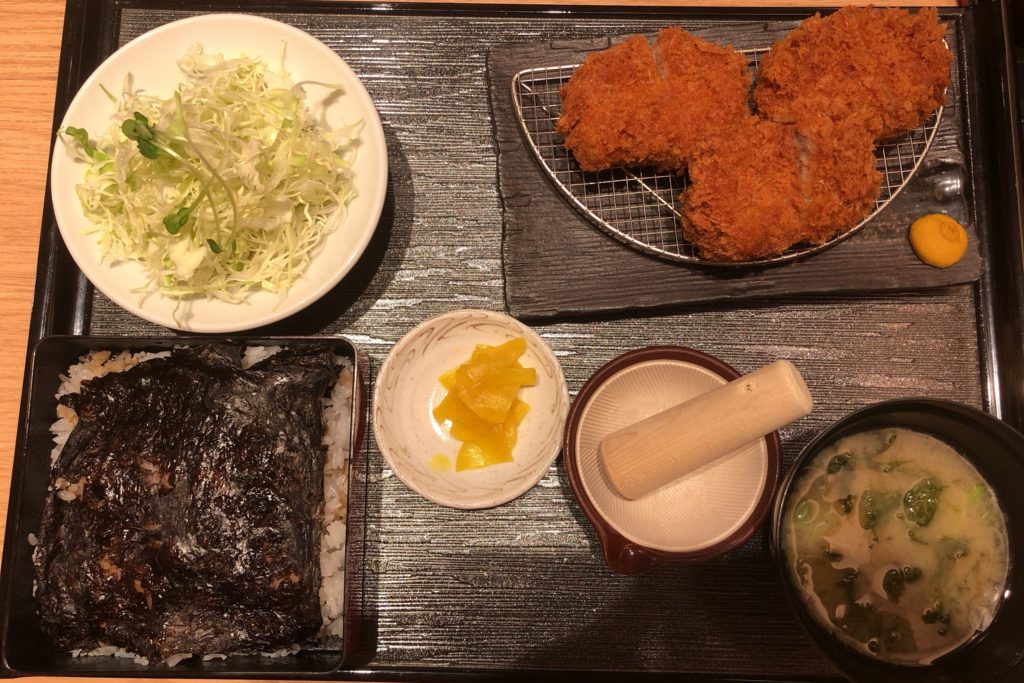 20200619 華な美 留寿都ポーク厚切ヒレかつ定食