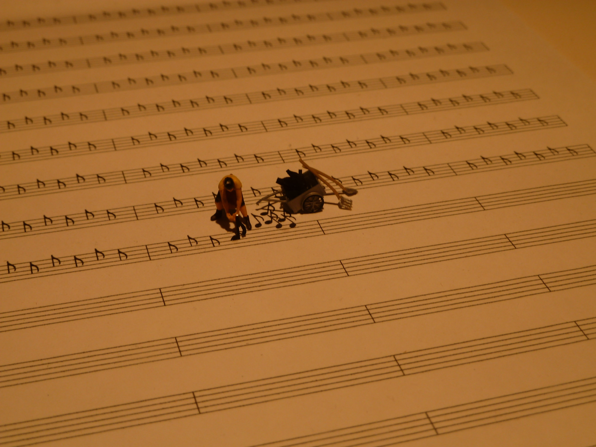 20200816 MINIATURE LIFE展