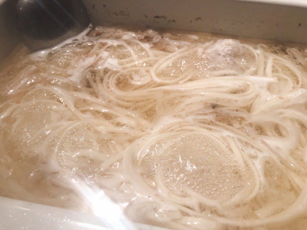 ネイル後の夜ゴハン シメのうどん