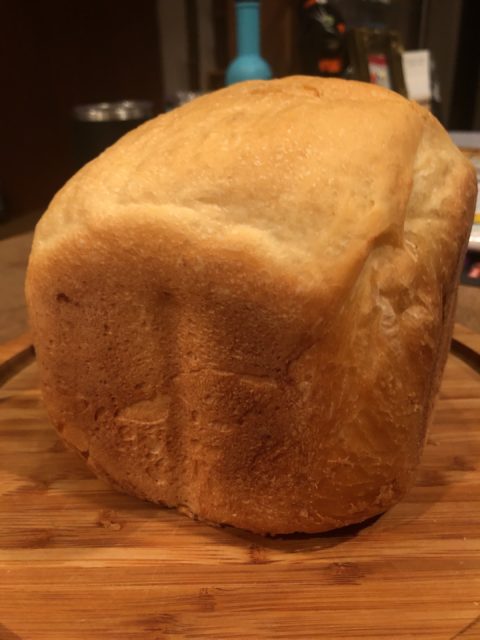 20201022 ネイル後の夜ゴハン　焼きたてパン