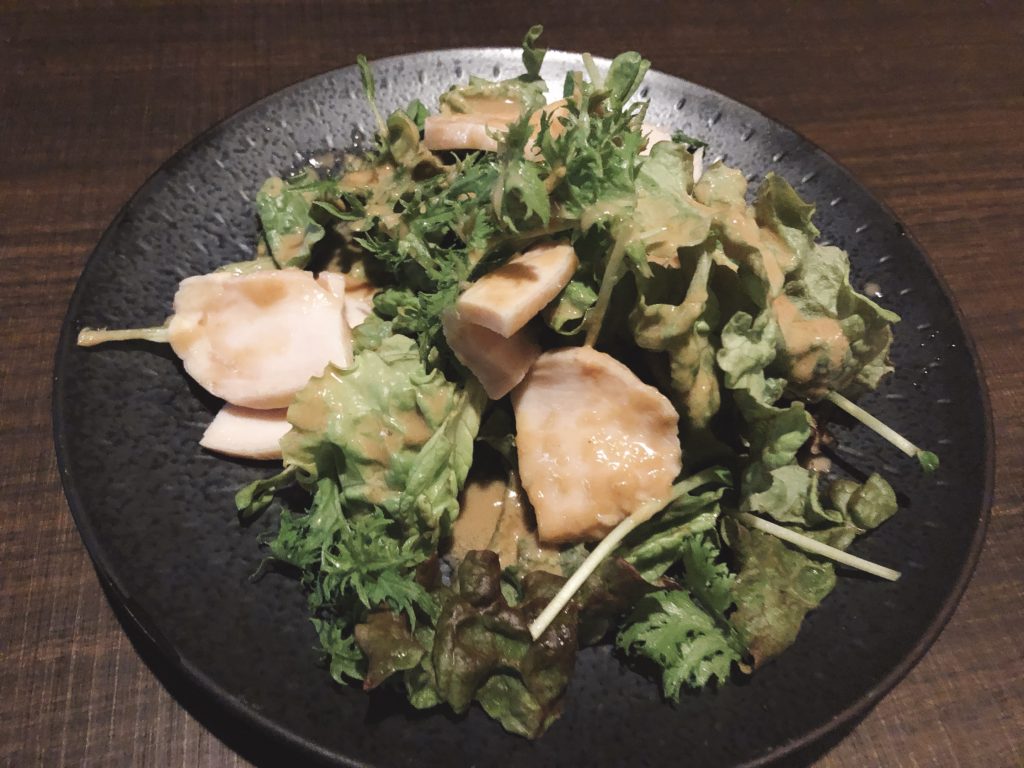 表びんごや　鶏むねのゴマダレサラダ