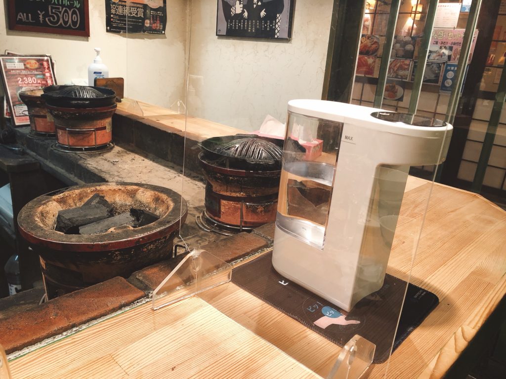 大門横丁　ラムジン　店内