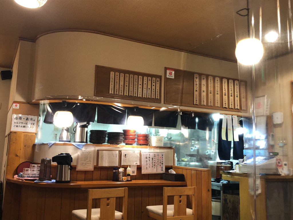 とんかつ処まつ　店内