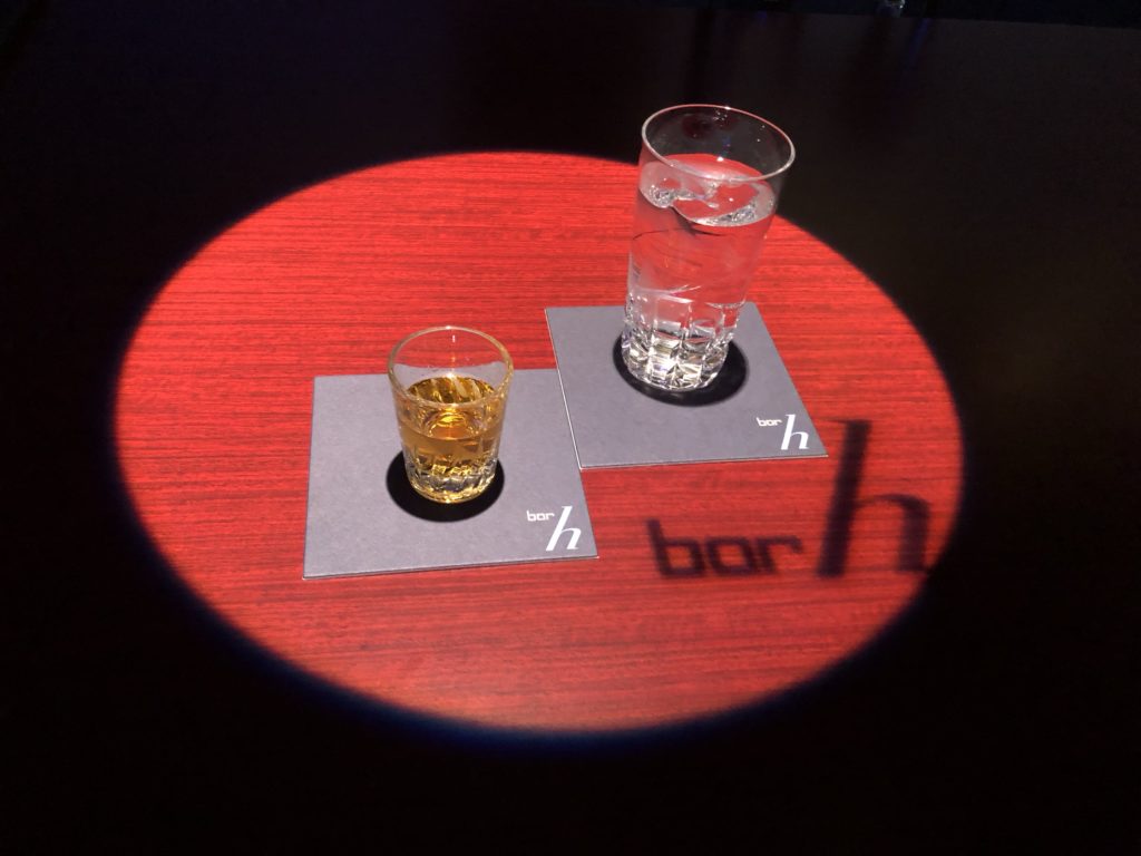 20210430 bar h カウンターテーブル