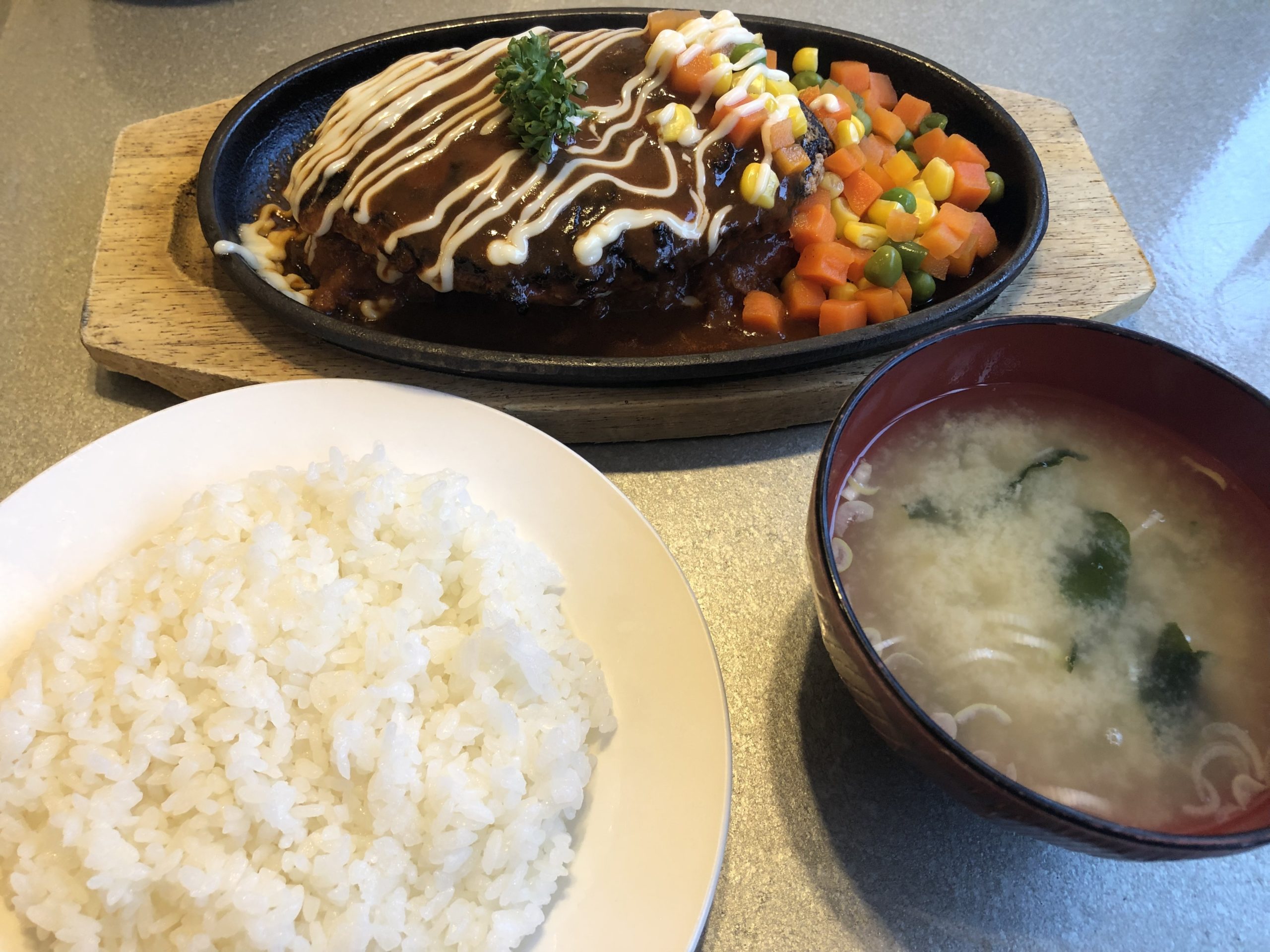 夜ゴハンは塩豚(エントン)で