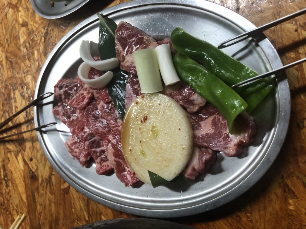 焼肉 金剛苑 カルビと生ラム