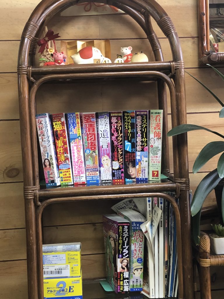 定食屋かめや 店内