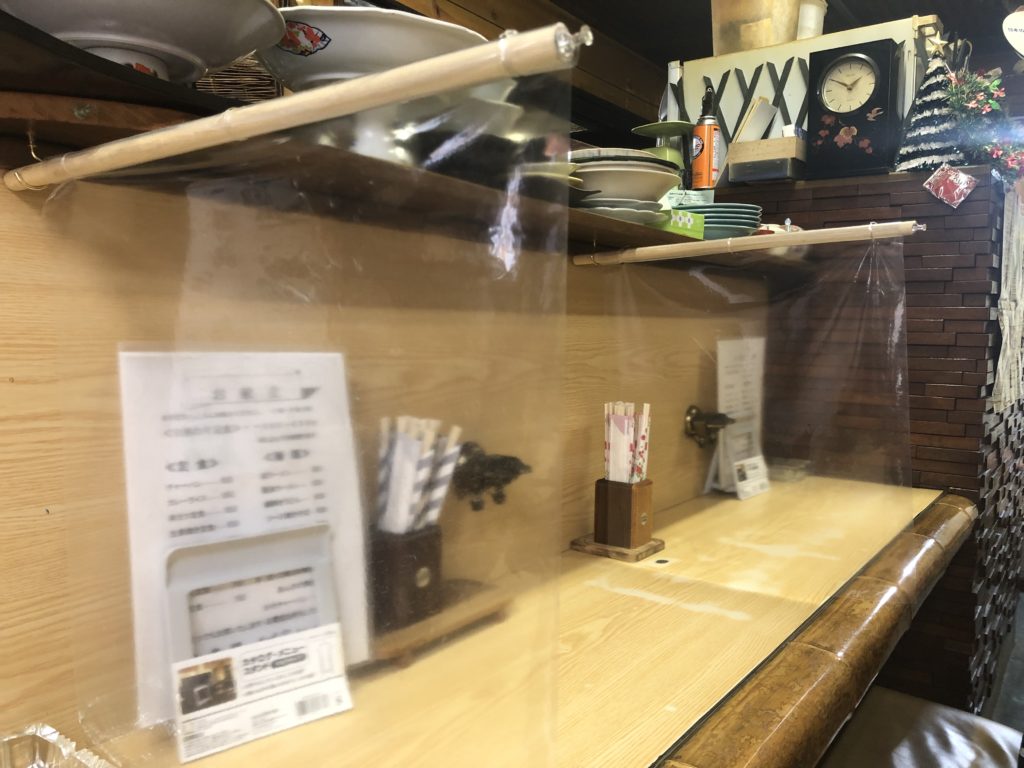 定食屋かめや 店内