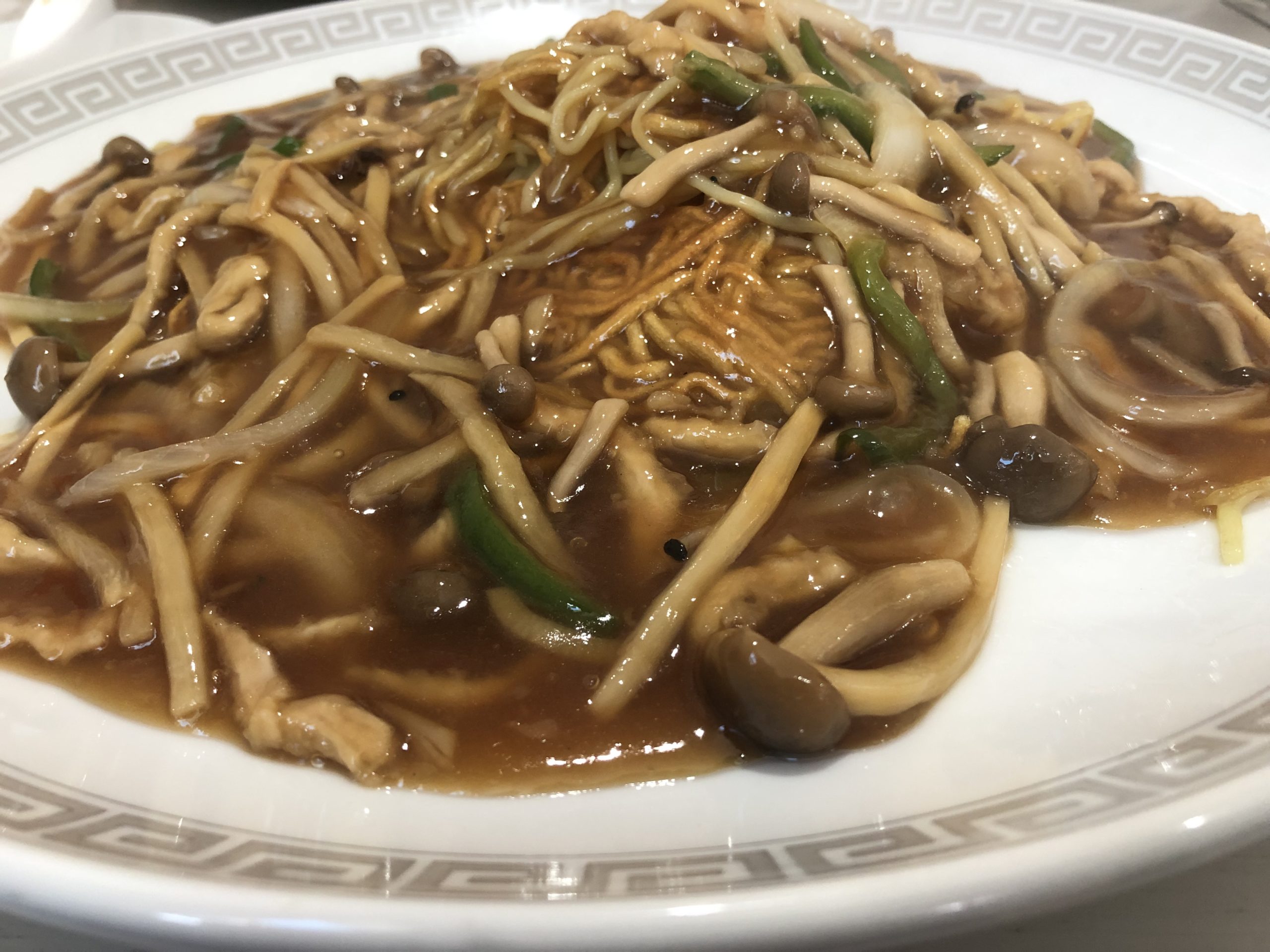 週末昼ゴハンはあんかけ焼きそば