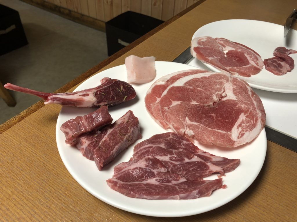 炭火ジンギスカン　いい田屋　四種盛り