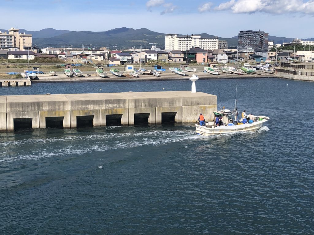 函館湯川漁港にて