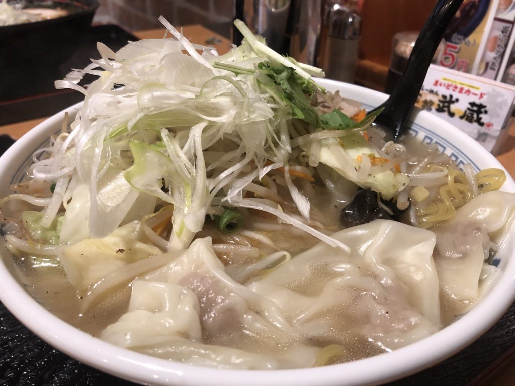 らーめん 函館武蔵　塩ワンタンタンメン