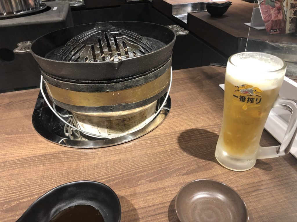 旭川 成吉思汗 大黒屋 生ビールと成吉思汗鍋